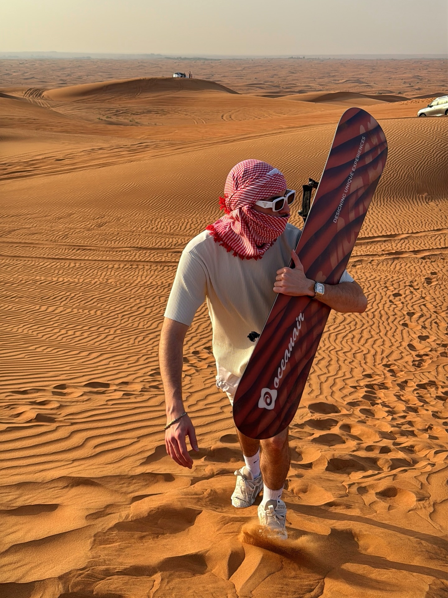 Hans Bruni – Desert & Snowboard